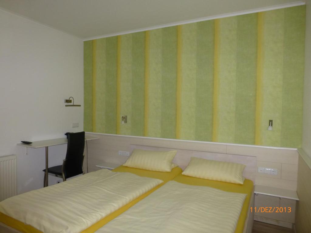 Hotel Ruestersieler Hof Wilhelmshaven Kamer foto